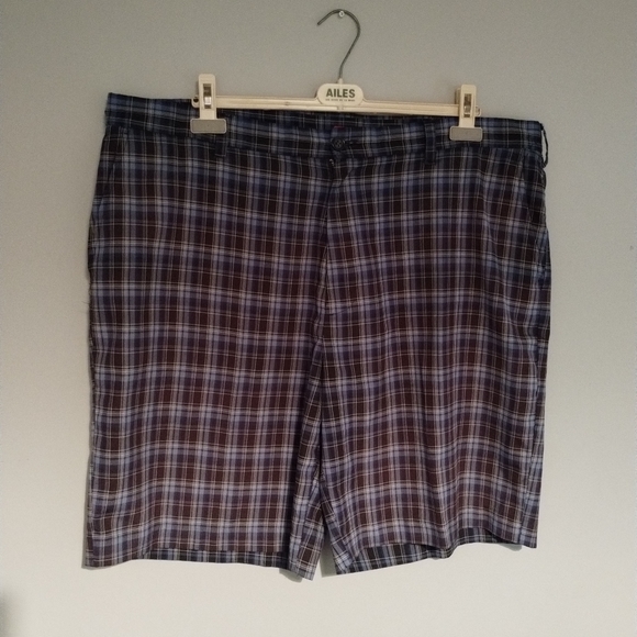 Izod men's short Size 42 - Picture 8 of 8